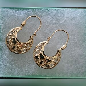 10kt Yellow Gold Diamond Cut Filigree Hoop Earrings New
